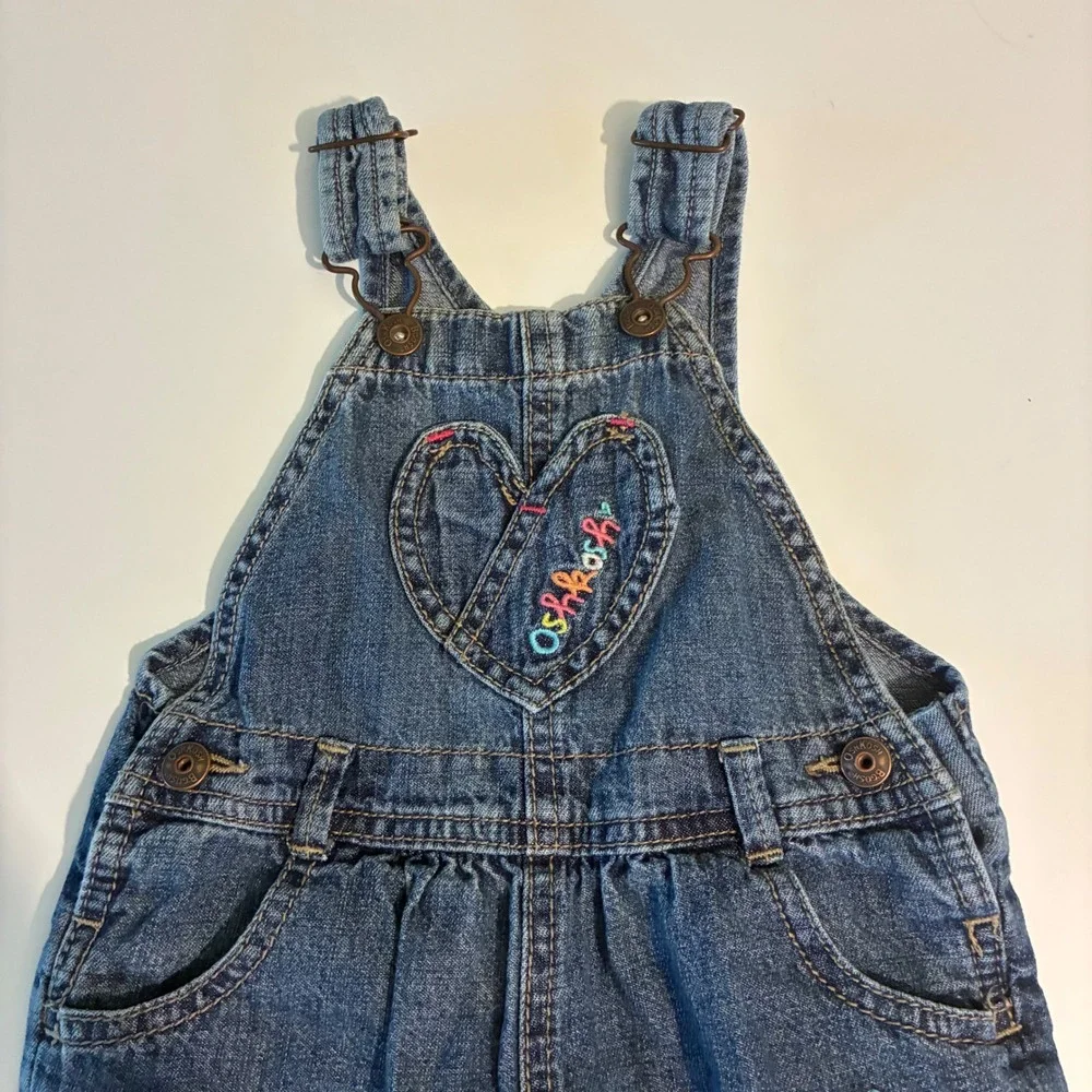OshKosh Bgosh Girls 24 Months Blue Denim Heart Embroidered Bib Overalls 434A117